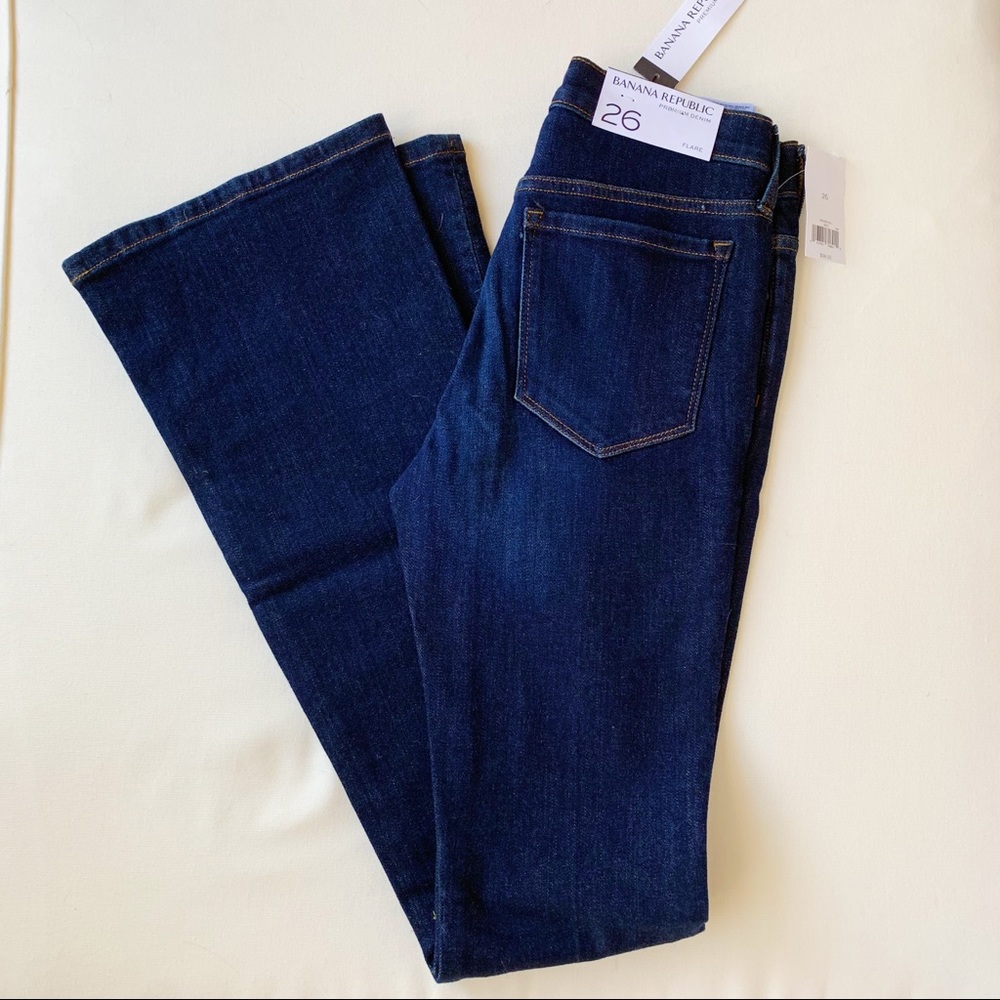 NWT Banana Republic Flare Jeans - Size 26